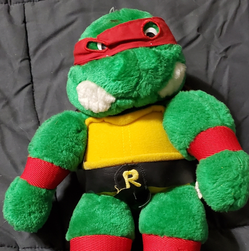 Vintage 1988 Teenage Mutant Ninja Turtles Raphael Plush.